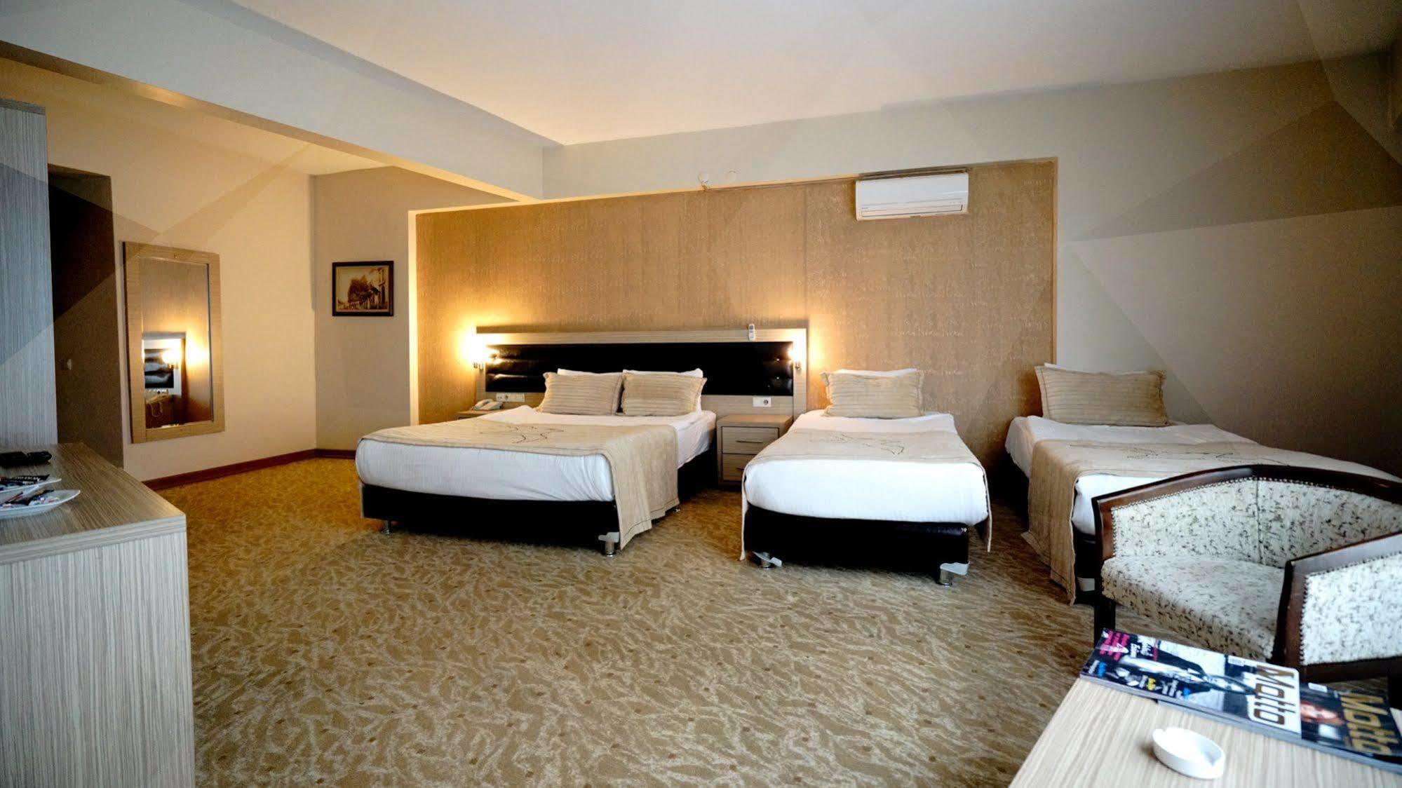 Es Albatros Hotel Eskişehir Buitenkant foto