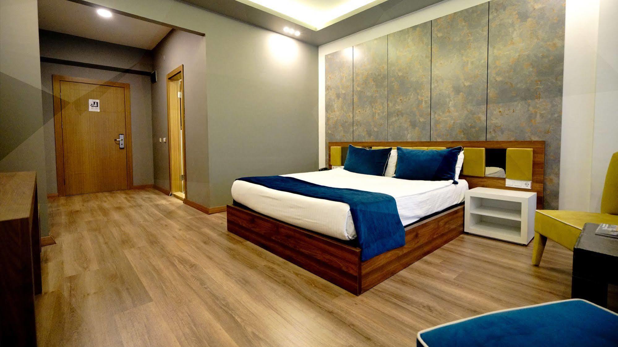 Es Albatros Hotel Eskişehir Buitenkant foto