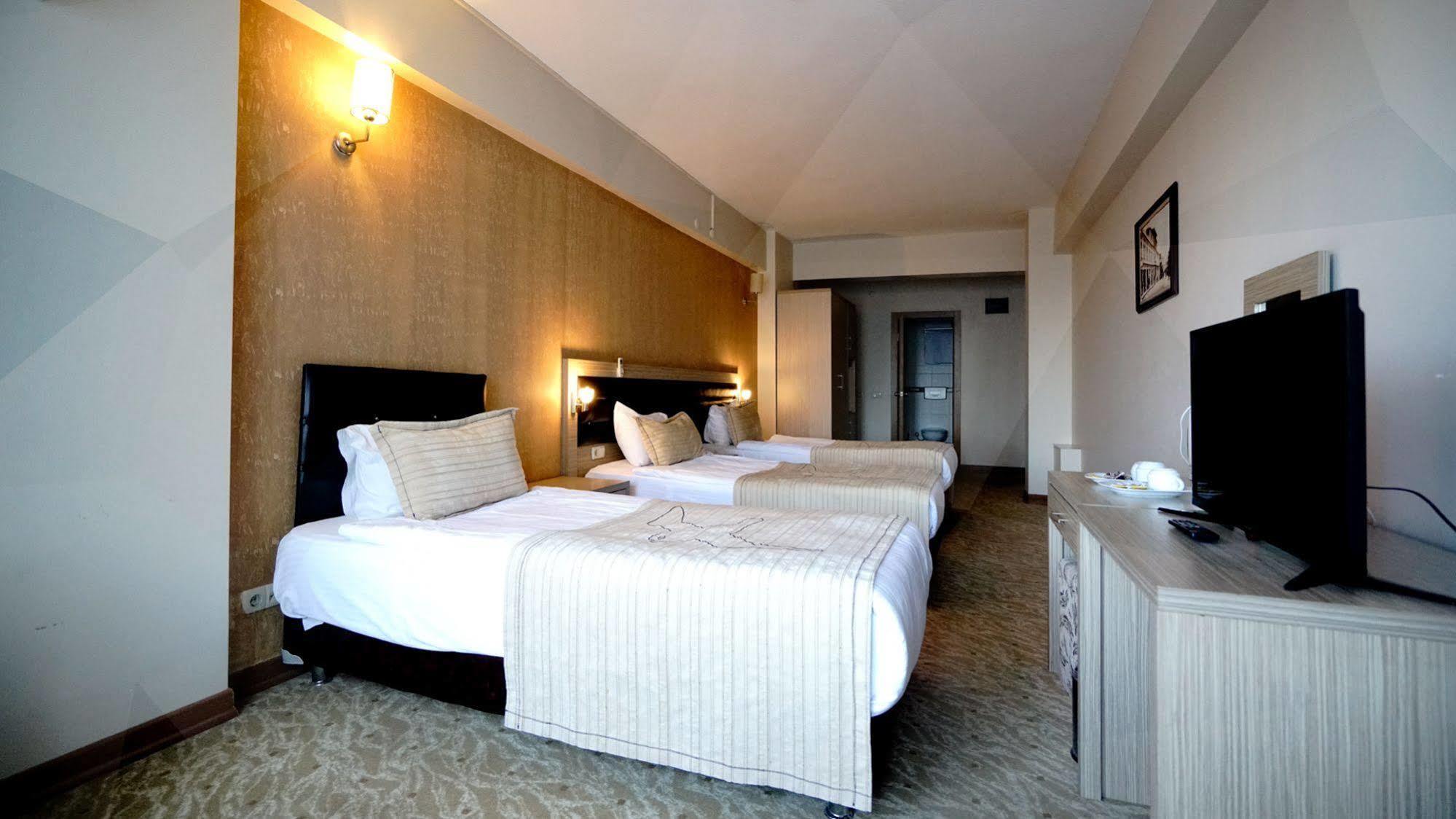 Es Albatros Hotel Eskişehir Buitenkant foto