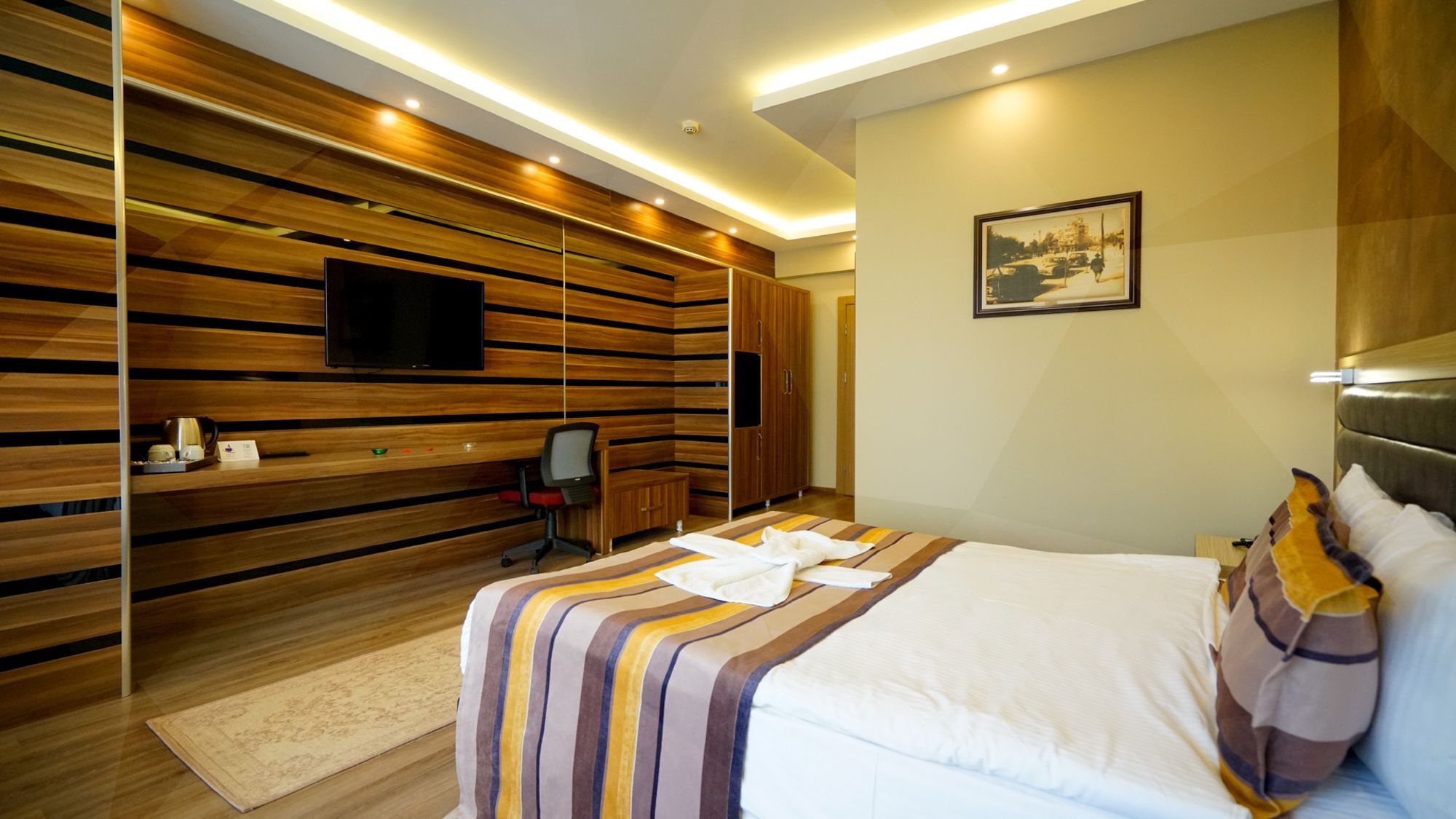 Es Albatros Hotel Eskişehir Buitenkant foto
